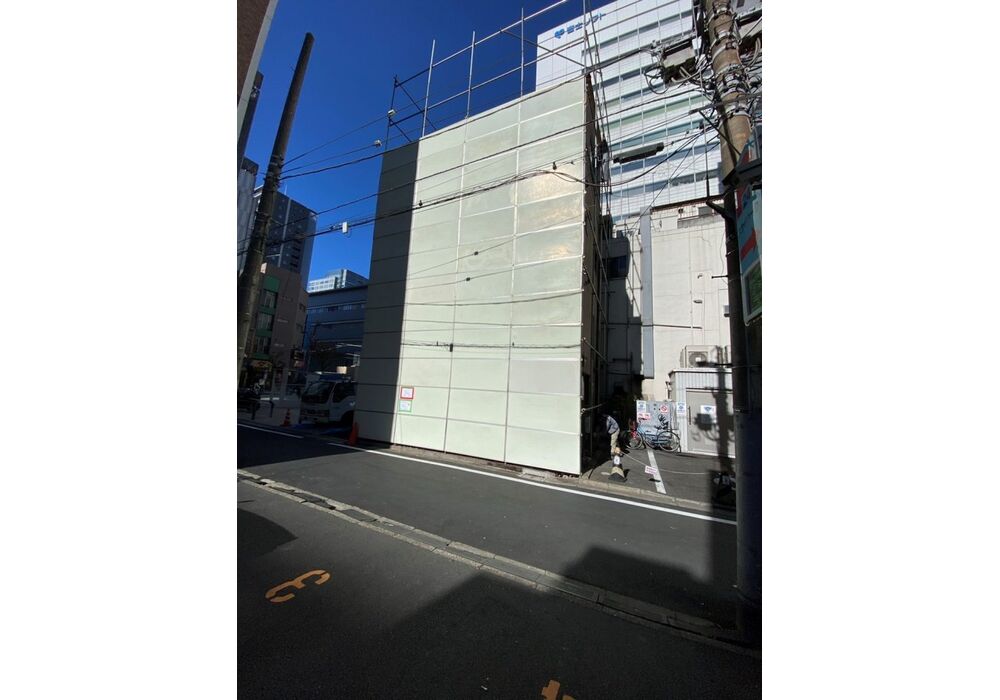 works02-768x1024